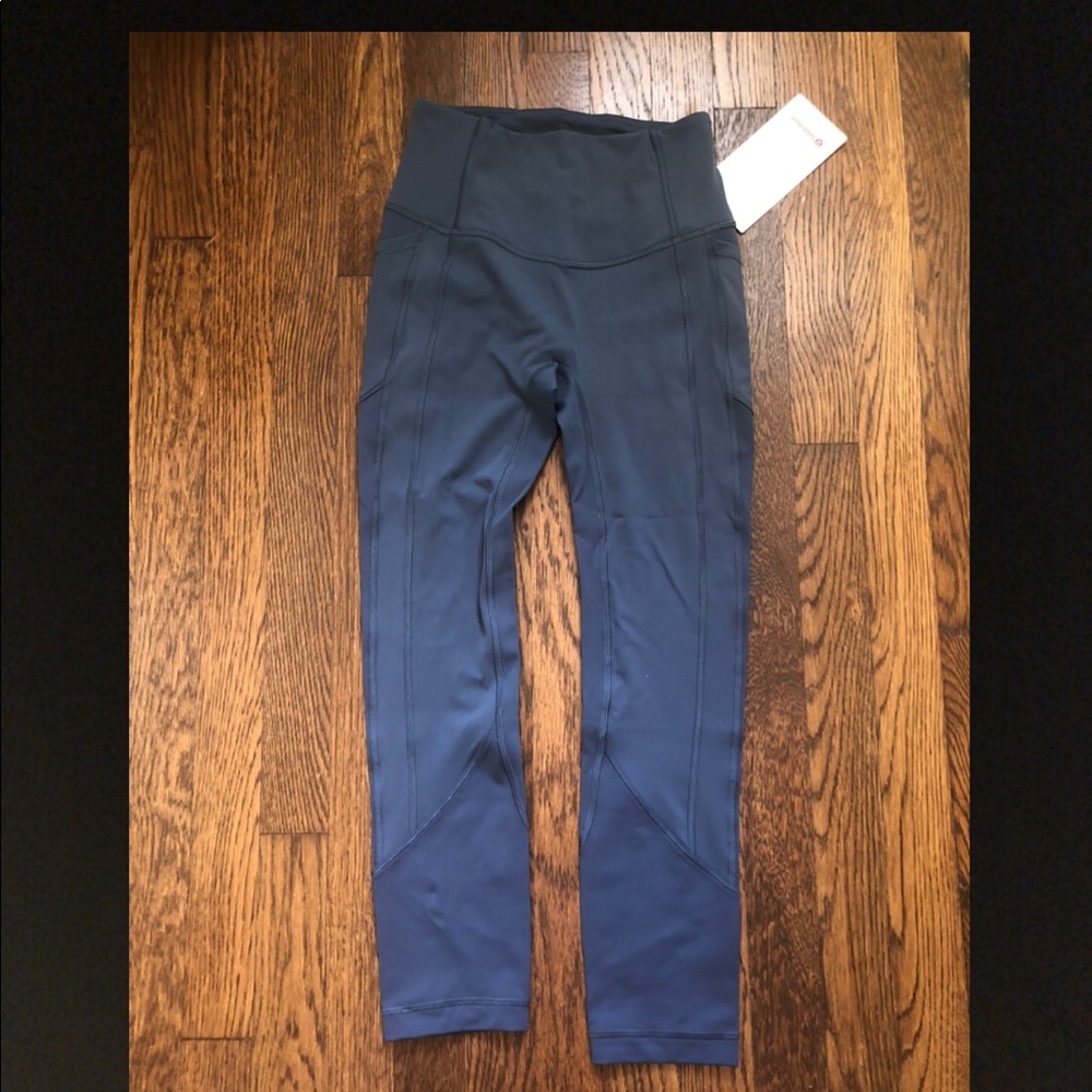 Lululemon blue leggings size 4